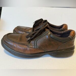 Clarks Men’s Dark Brown Leather Oxfords Size 10